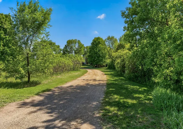 2nd image of 17727 Hwy 7, New Germany, MN 55367 | MLS# 7082345