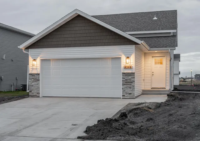 Homes for sale in Horace, ND | 6265 86th Ave S, Horace, ND 58047 | MLS# 7082374