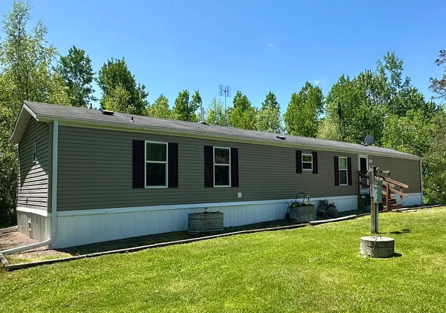 Homes for sale in Ladysmith, WI | N7642 Crooked Rd, Ladysmith, WI 54848 | MLS# 7082378