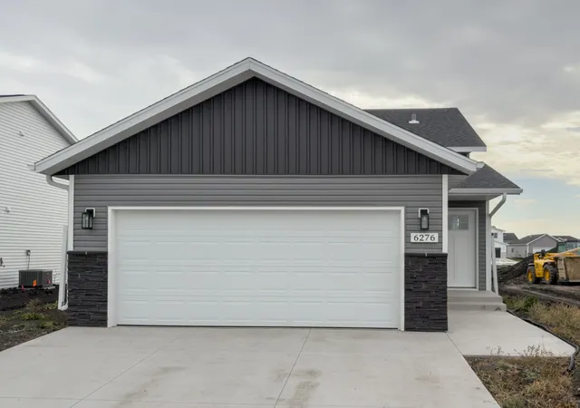 Homes for sale in Horace, ND | 6276 85 Ave S, Horace, ND 58047 | MLS# 7082388