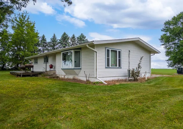 4th image of 25975 630Th Ave, Alden, MN 56009 | MLS# 7082468