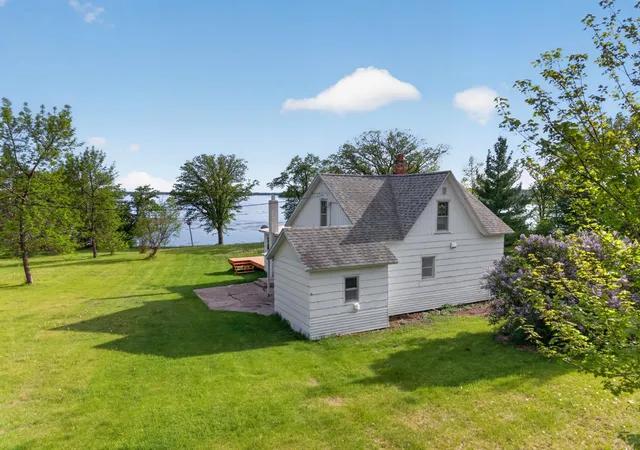 2nd image of 32378 E Rosewood Dr, Dent, MN 56528 | MLS# 7082506