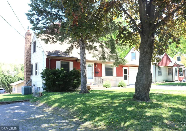 2nd image of 4301 2nd St Ne, Minneapolis, MN 55421 | MLS# 7082527