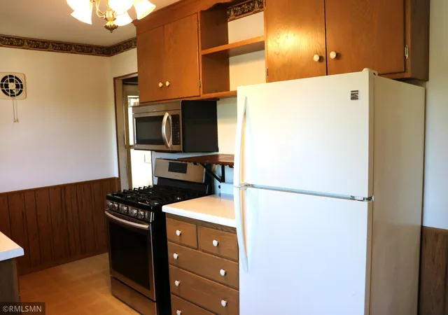 3rd image of 4301 2Nd St Ne, Minneapolis, MN 55421 | MLS# 7082527
