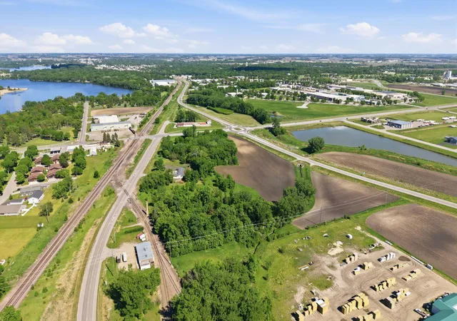 5th image of 3077 Us-12, Willmar, MN 56201 | MLS# 7082539