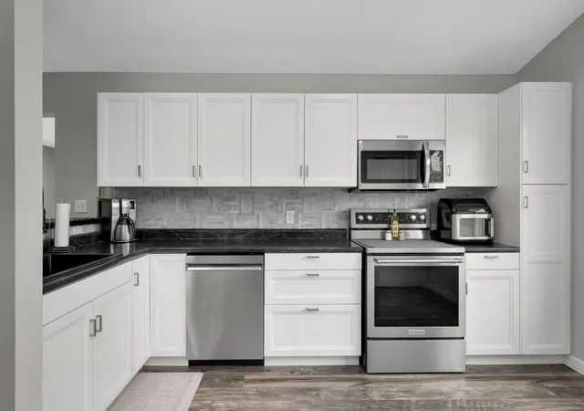 Photo 2 of Single family home for sale at 17550 Foxboro Ln, Farmington, MN 55024 | MLS# 7082573 | Listing updated on 2026-10-15