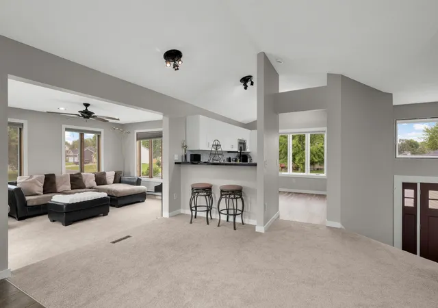 Photo 4 of Single family home for sale at 17550 Foxboro Ln, Farmington, MN 55024 | MLS# 7082573 | Listing updated on 2026-08-26
