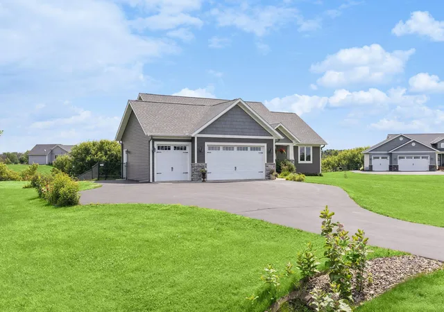 4th image of 1527 96Th St, New Richmond, WI 54017 | MLS# 7082638