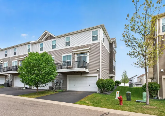 4th image of 11515 82Nd Ave N, Maple Grove, MN 55369 | MLS# 7082641