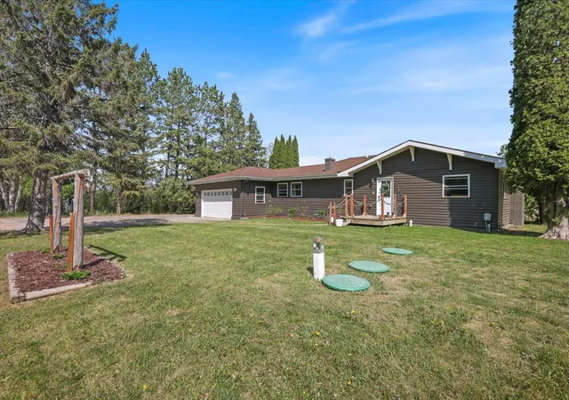 Photo 3 of Single family home for sale at 42315 County Rd 117, Cohasset, MN 55721 | MLS# 7082649 | Listing updated on 2026-09-19