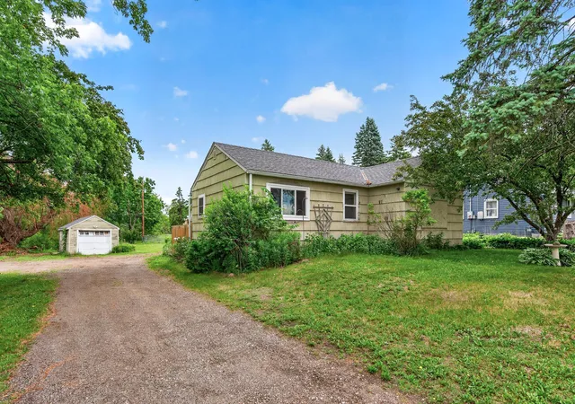 Homes for sale in Hamel, MN | 642 Hwy 55, Hamel, MN 55340 | MLS# 7082685