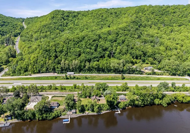 5th image of 25066 Gull Ln, Winona, MN 55987 | MLS# 7082689