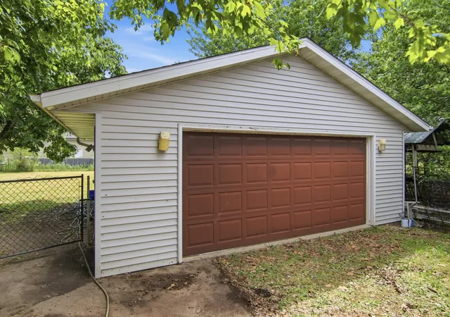 Homes for sale in Wabasha, MN | 15381 670Th St, Wabasha, MN 55981 | MLS# 7082709