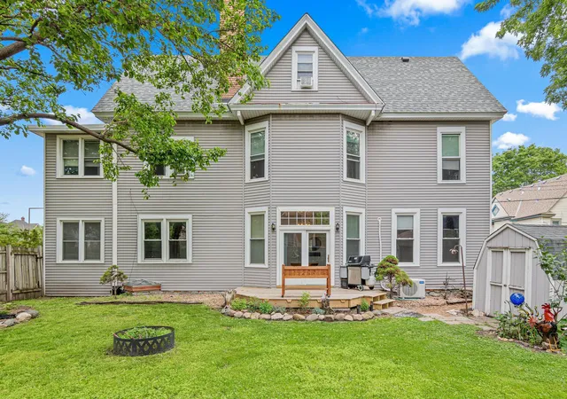 4th image of 228 Victoria St N, Saint Paul, MN 55104 | MLS# 7082738