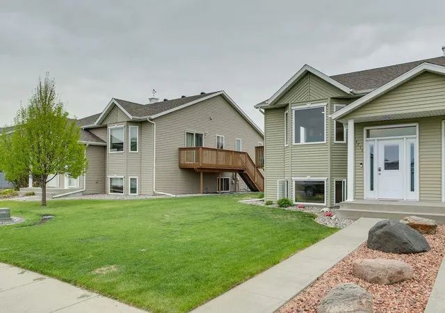Homes for sale in Fargo, ND | 4711 Harvest Dr S, Fargo, ND 58104 | MLS# 7082799