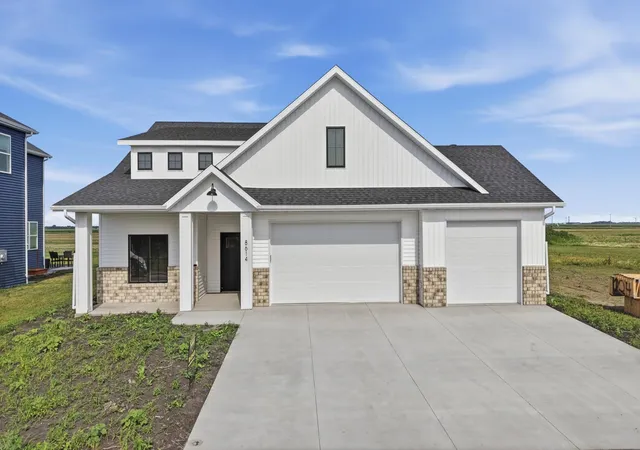 1st image of 8614 61st St S, Horace, ND 58047 | MLS# 7082852