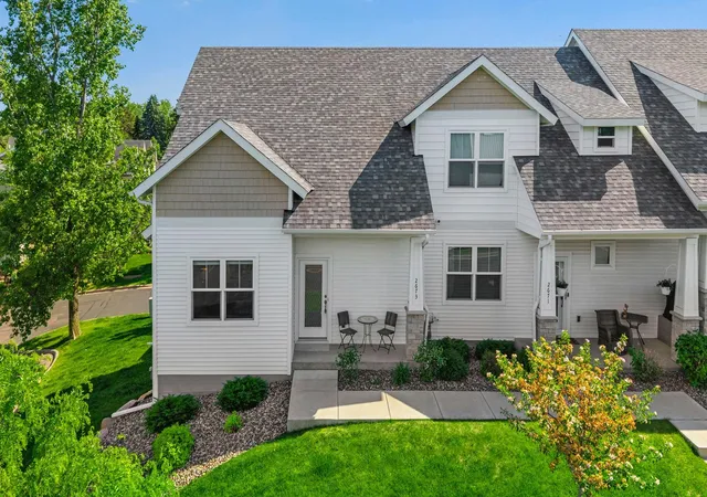 Homes for sale in Maplewood, MN | 2673 New Century Pl E, Maplewood, MN 55119 | MLS# 7082866