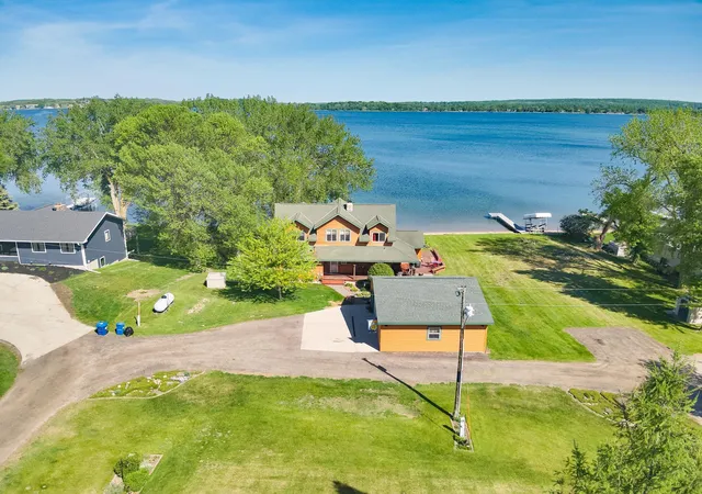 1st image of 21447 Sunny Dr, Fergus Falls, MN 56537 | MLS# 7082893