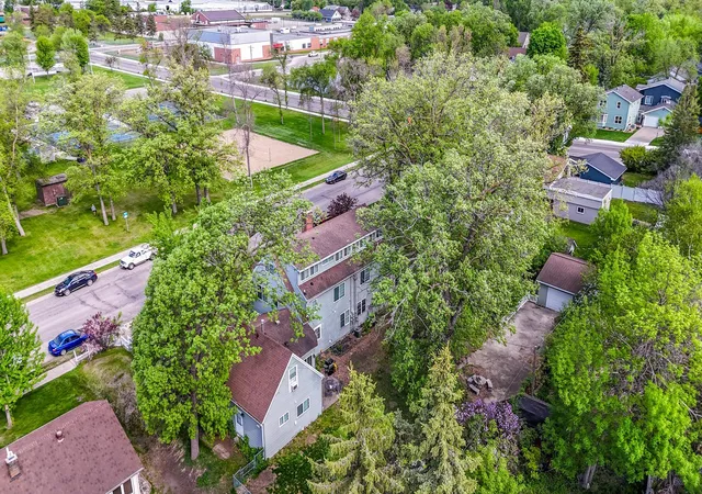 Listing Photo 4 - Condo for sale in building located at 1311 Smt Ave, Detroit Lakes, MN 56501