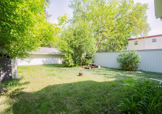 38th image of 1007 11th St N, Fargo, ND 58102 | MLS# 7083023