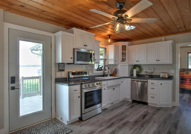 Photo 3 of Single family home for sale at 51725 Belle Isle Dr, Rush City, MN 55069 | MLS# 7083039 | Listing updated on 2026-09-16