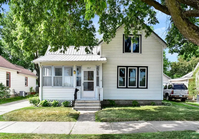 2nd image of 267 W Mill St, Winona, MN 55987 | MLS# 7083047