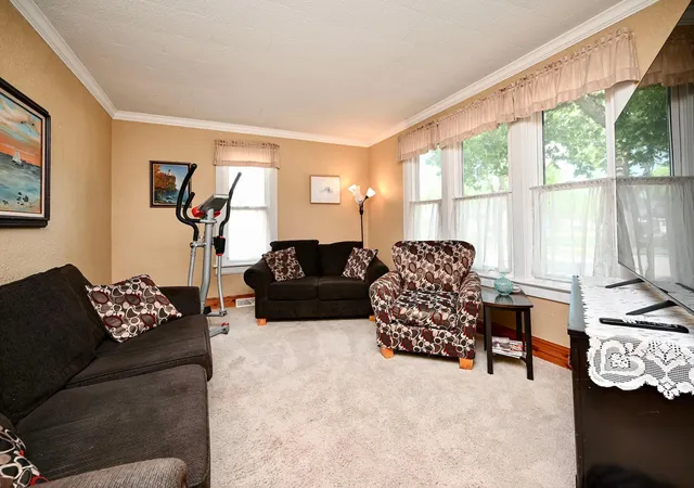 4th image of 267 W Mill St, Winona, MN 55987 | MLS# 7083047