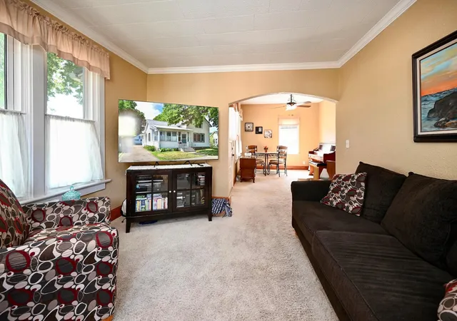 5th image of 267 W Mill St, Winona, MN 55987 | MLS# 7083047