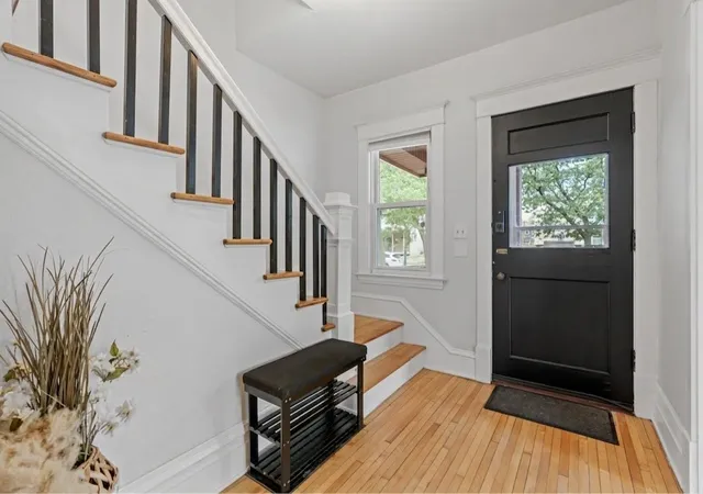 Photo 5 of Single family home for sale at 1176 14Th Ave Se, Minneapolis, MN 55414 | MLS# 7083083 | Listing updated on 2026-08-29