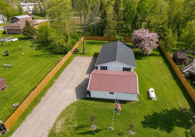 Photo 2 of Single family home for sale at 202 Ash St, Bigfork, MN 56628 | MLS# 7083112 | Listing updated on 2026-07-27