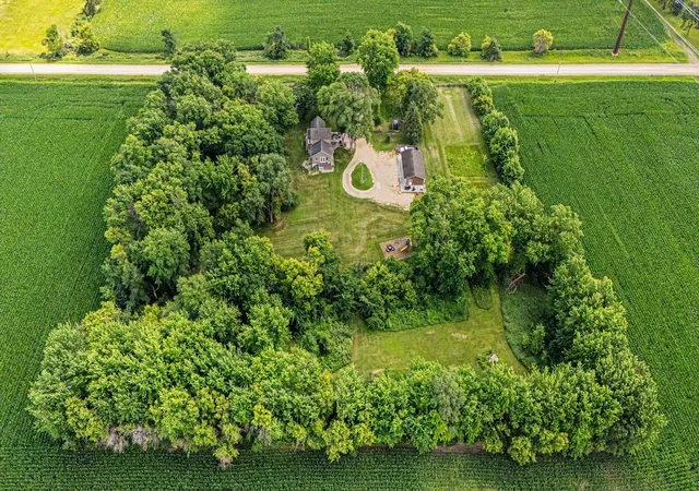 1st image of 26850 Aberdeen Ave, New Prague, MN 56071 | MLS# 7083151