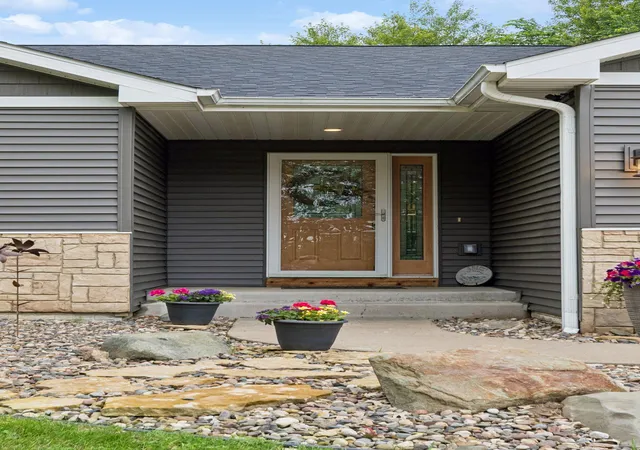 3rd image of N7432 State Road 65, River Falls, WI 54022 | MLS# 7083154