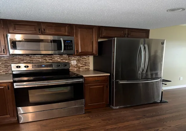 1st image of 7831 89th Ave N, Brooklyn Park, MN 55445 | MLS# 7083160