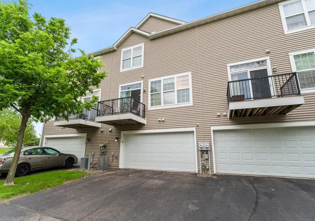 34th image of 4652 Woodland Ave, Shakopee, MN 55379 | MLS# 7083173