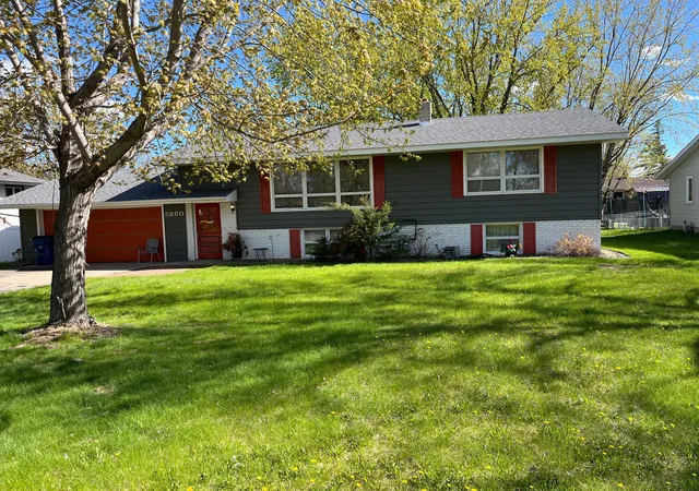 Single family home for sale at 5850 Rolling Ridge Rd, Saint Cloud, MN 56303 | MLS# 7083180