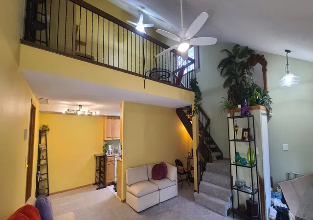 3rd image of 2232 Mayfair Rd, Golden Valley, MN 55427 | MLS# 7083248