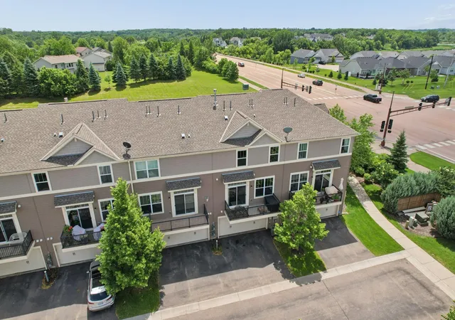 31st image of 8967 Sw Village Loop, Chanhassen, MN 55317 | MLS# 7083265