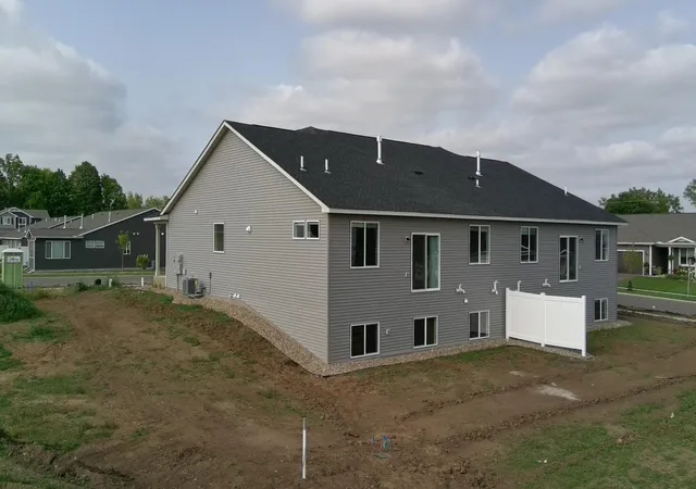 image of 1124 Marlene Ave, River Falls, WI 54022 | MLS# 7083269