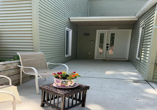 4th image of 5111 Circle Down, Golden Valley, MN 55416 | MLS# 7083271
