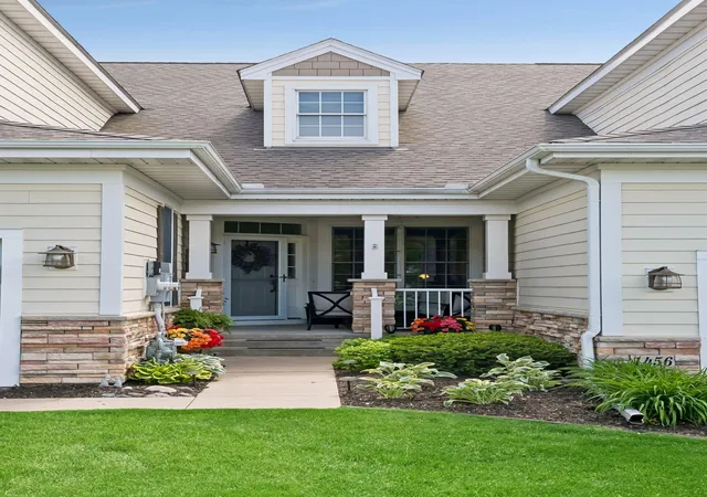 4th image of 1454 Steeplechase Ln #18, Eagan, MN 55122 | MLS# 7083346