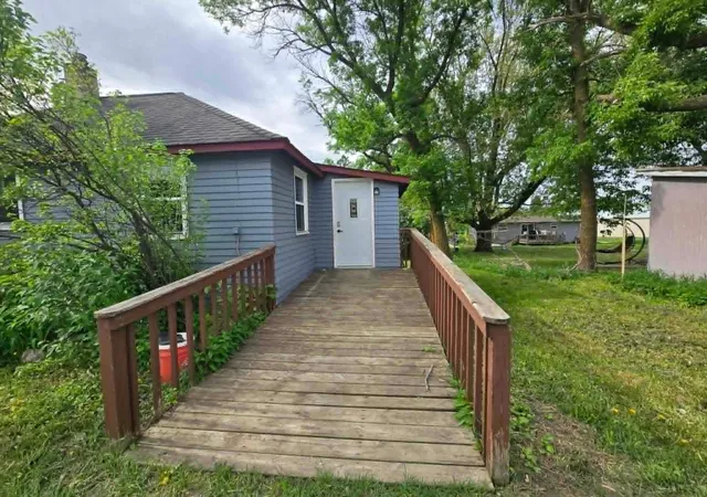 3rd image of 109 S Central Ave, Dalton, MN 56324 | MLS# 7083349