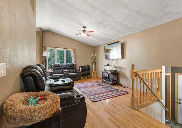 Photo 2 of Single family home for sale at 1291 Bellflower Ln Ne, Owatonna, MN 55060 | MLS# 7083454 | Listing updated on 2026-10-15