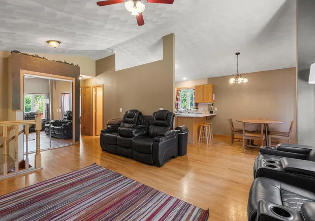 Photo 3 of Single family home for sale at 1291 Bellflower Ln Ne, Owatonna, MN 55060 | MLS# 7083454 | Listing updated on 2026-10-15