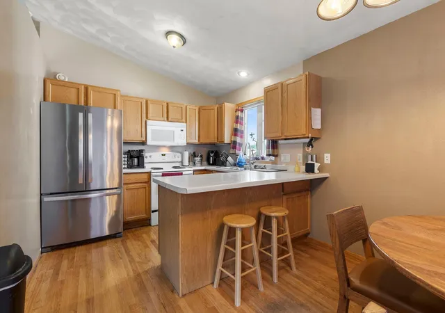 Photo 3 of Single family home for sale at 1291 Bellflower Ln NE, Owatonna, MN 55060 | MLS# 7083454 | Listing updated on 2026-10-15