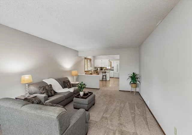 Photo 3 of Sale Pending at 1493 Arundel St, Saint Paul, MN 55117 | MLS# 7083487 | Listing updated on 2026-10-22