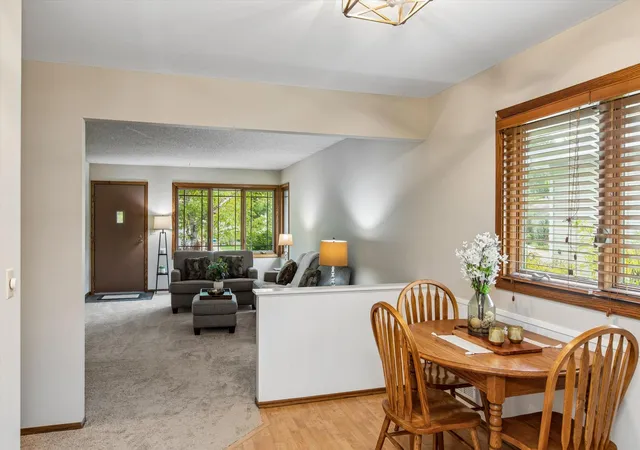 Photo 3 of Single family home for sale at 1493 Arundel St, Saint Paul, MN 55117 | MLS# 7083487 | Listing updated on 2026-10-08