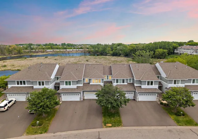 Homes for sale in Plymouth, MN | 5091 Yuma Ln N, Plymouth, MN 55446 | MLS# 7083595