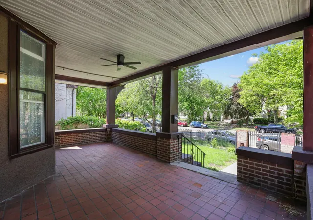 3rd image of 3021 Park Ave S, Minneapolis, MN 55407 | MLS# 7083598