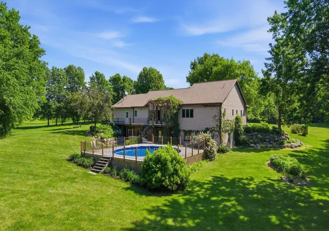 Photo 1 of Single family home for sale at 1665 County Rd 5 SW, Howard Lake, MN 55349 | MLS# 7083607 | Listing updated on 2026-08-04