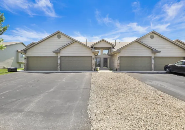 Photo 1 of Single family home for sale at 15657 82nd Street Ne, Elk River, MN 55330 | MLS# 7083611 | Listing updated on 2026-10-05